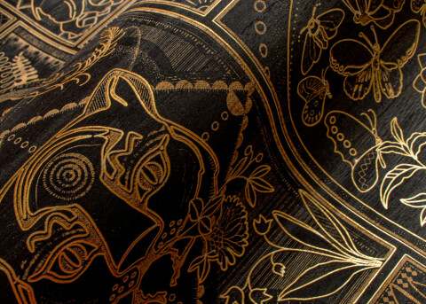 MoooiWallcoveringMementoMoooi_GoldenTiger_MO4040_2_Mood_Web_LR___hero_480_343.jpg
