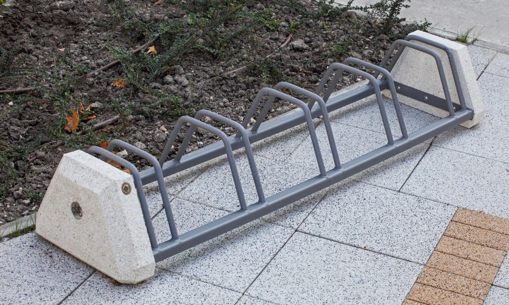 ETE Pictures BIKE RACK 167 3C8EBBD8-9F10-A325-4111-48AAA73712A0.jpg